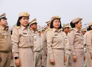 เข้าร่วมพิธีวางพานพุ่มดอกไม้สดถวายสักการะพระบรมราชานุสาวรีย์พระบาทสมเด็จพระจุลจอมเกล้าเจ้าอยู่หัว รัชกาลที่ 5 เนื่องในงานวันท้องถิ่นไทย ประจำปี 2567 ... พารามิเตอร์รูปภาพ 3