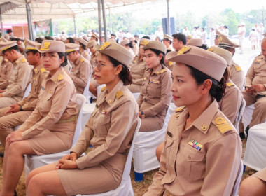 เข้าร่วมพิธีวางพานพุ่มดอกไม้สดถวายสักการะพระบรมราชานุสาวรีย์พระบาทสมเด็จพระจุลจอมเกล้าเจ้าอยู่หัว รัชกาลที่ 5 เนื่องในงานวันท้องถิ่นไทย ประจำปี 2567 ... พารามิเตอร์รูปภาพ 7