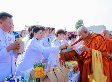 พิธีทำบุญตักบาตรอาหารแห้งพระสงฆ์ ... พารามิเตอร์รูปภาพ 8