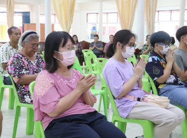 สหกรณ์จังหวัดบุรีรัมย์ เข้าร่วมพิธีทำบุญตักบาตร ... พารามิเตอร์รูปภาพ 26