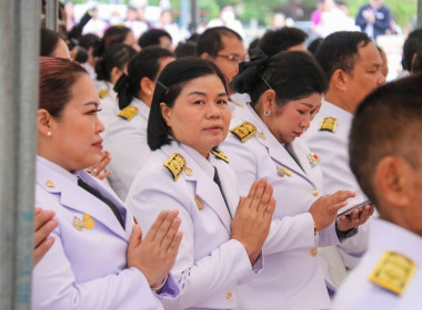 พิธีทำบุญตักบาตรถวายพระราชกุศล ... พารามิเตอร์รูปภาพ 6