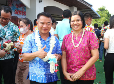 สหกรณ์จังหวัดบุรีรัมย์ ร่วมกิจกรรมสืบสานประเพณีสงกรานต์ ... พารามิเตอร์รูปภาพ 3