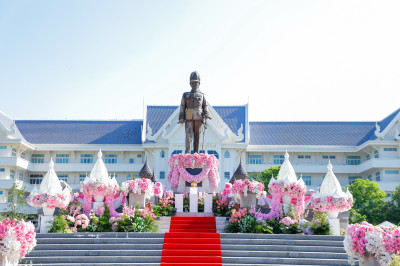 สหกรณ์จังหวัดบุรีรัมย์ ร่วมพิธีมอบเหรียญพระราชทาน ... พารามิเตอร์รูปภาพ 1