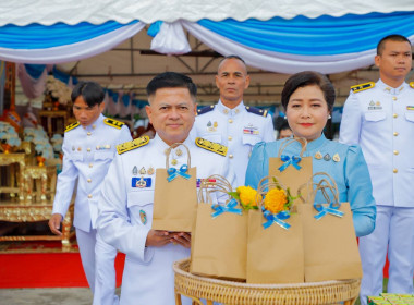 สหกรณ์จังหวัดบุรีรัมย์ ร่วมพิธีบุญตักบาตรถวายเป็นพระราชกุศล ... พารามิเตอร์รูปภาพ 9