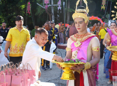 สหกรณ์จังหวัดบุรีรัมย์ ร่วมงานประเพณี ... พารามิเตอร์รูปภาพ 7