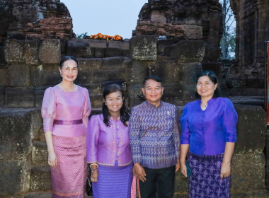 สหกรณ์จังหวัดบุรีรัมย์ ร่วมงาน Night at Prasat Meuang Tam ... พารามิเตอร์รูปภาพ 8