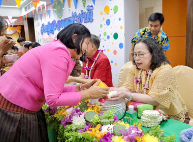 สหกรณ์จังหวัดบุรีรัมย์ และคณะ ... พารามิเตอร์รูปภาพ 7