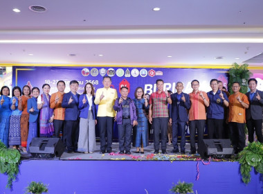 สหกรณ์จังหวัดบุรีรัมย์ร่วมงานเปิดกิจกรรม ... พารามิเตอร์รูปภาพ 11