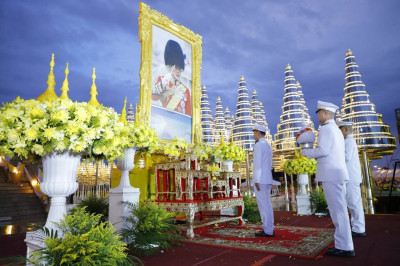 สหกรณ์จังหวัดบุรีรัมย์ ร่วมพิธีถวายเครื่องราชสักการะ ... พารามิเตอร์รูปภาพ 1