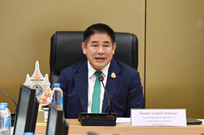 ร้อยเอก ธรรมนัส พรหมเผ่า รองนายกรัฐมนตรี และ รมว.เกษตรฯ ... พารามิเตอร์รูปภาพ 1