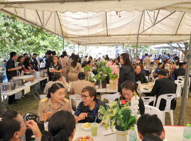 สหกรณ์จังหวัดบุรีรัมย์ พร้อมด้วยบุคลากร ... พารามิเตอร์รูปภาพ 5