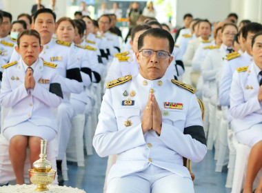 สหกรณ์จังหวัดบุรีรัมย์ ร่วมพิธีทำบุญตักบาตรอาหารแห้งพระสงฆ์ ... พารามิเตอร์รูปภาพ 3
