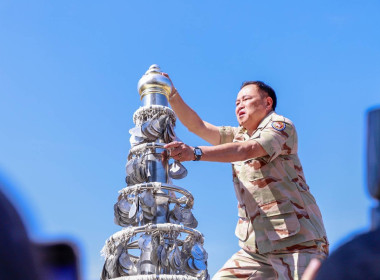 นายกรัฐมนตรี “อนุทิน” เป็นประธานในพิธี ปิดทองฉัตร 9 ชั้น ... พารามิเตอร์รูปภาพ 4