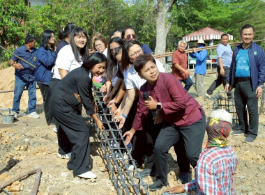 สำนักงานสหกรณ์จังหวัดบุรีรัมย์ ทำพิธีบวงสรวงยกเสาเอก-เสาโท ... พารามิเตอร์รูปภาพ 10
