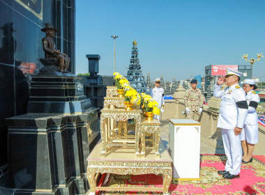 สหกรณ์จังหวัดบุรีรัมย์ เข้าร่วมพิธีวางพานพุ่มดอกไม้สด ... พารามิเตอร์รูปภาพ 6