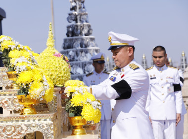 สหกรณ์จังหวัดบุรีรัมย์ เข้าร่วมพิธีวางพานพุ่มดอกไม้สด ... พารามิเตอร์รูปภาพ 3
