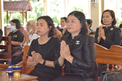 ประธานในพิธีฌาปนกิจศพ นางสาวลาวะดี โพธิ์ทอน นักวิชาการสหกรณ์ พารามิเตอร์รูปภาพ 1