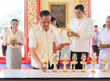 สหกรณ์จังหวัดบุรีรัมย์ ร่วมพิธีทำบุญตักบาตร ... พารามิเตอร์รูปภาพ 14
