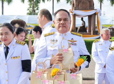 สหกรณ์จังหวัดบุรีรัมย์ ร่วมพิธีทำบุญตักบาตร ... พารามิเตอร์รูปภาพ 5