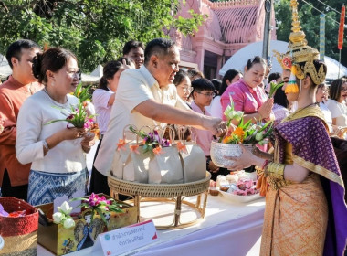 สหกรณ์จังหวัดบุรีรัมย์ ร่วมทำบุญตักบาตรเทโวโรหณะ ... พารามิเตอร์รูปภาพ 9