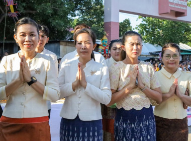 สหกรณ์จังหวัดบุรีรัมย์ ร่วมทำบุญตักบาตรเทโวโรหณะ ... พารามิเตอร์รูปภาพ 14