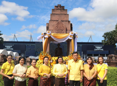 ร่วมพิธีวางพวงมาลัยดอกไม้ถวายสักการะพระบรมรูปพระบาทสมเด็จพระบรมชนกาธิเบศร มหาภูมิพลอดุลยเดชมหาราช บรมนาถบพิตร ... พารามิเตอร์รูปภาพ 5