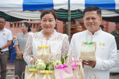 เข้าร่วมพิธีทำบุญตักบาตรเทโวพระสงฆ์ พารามิเตอร์รูปภาพ 1