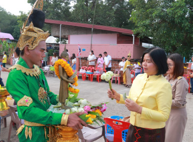 เข้าร่วมพิธีทำบุญตักบาตรเทโวพระสงฆ์ พารามิเตอร์รูปภาพ 1