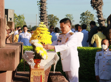 เข้าร่วมพิธีเจริญพระพุทธมนต์และทำบุญตักบาตร ... พารามิเตอร์รูปภาพ 2