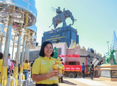 ร่วมกิจกรรมสวดพระพุทธมนต์ พระสงฆ์ 20 รูป และพิธียกยอดฉัตร ... พารามิเตอร์รูปภาพ 4