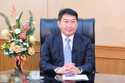 อธิบดีฯ บันทึกเทปสัมภาษณ์รายการความรู้คู่เกษตร พารามิเตอร์รูปภาพ 1