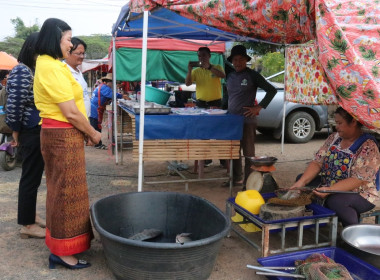 เข้าตรวจเยี่ยมตลาดนัดสินค้าเกษตรของสมาชิกสหกรณ์การเกษตรโนนสุวรรณ จำกัด ... พารามิเตอร์รูปภาพ 6